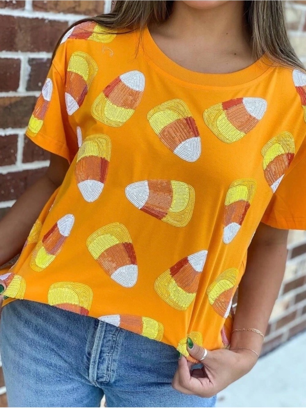 🎃Fabulous Queen Of Sparkles XL (Oversized) Candy Corn Sequined Tee EUC - Picture 5 of 10